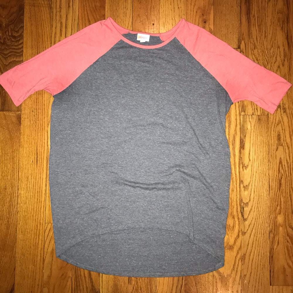 Lularoe Randy Tee